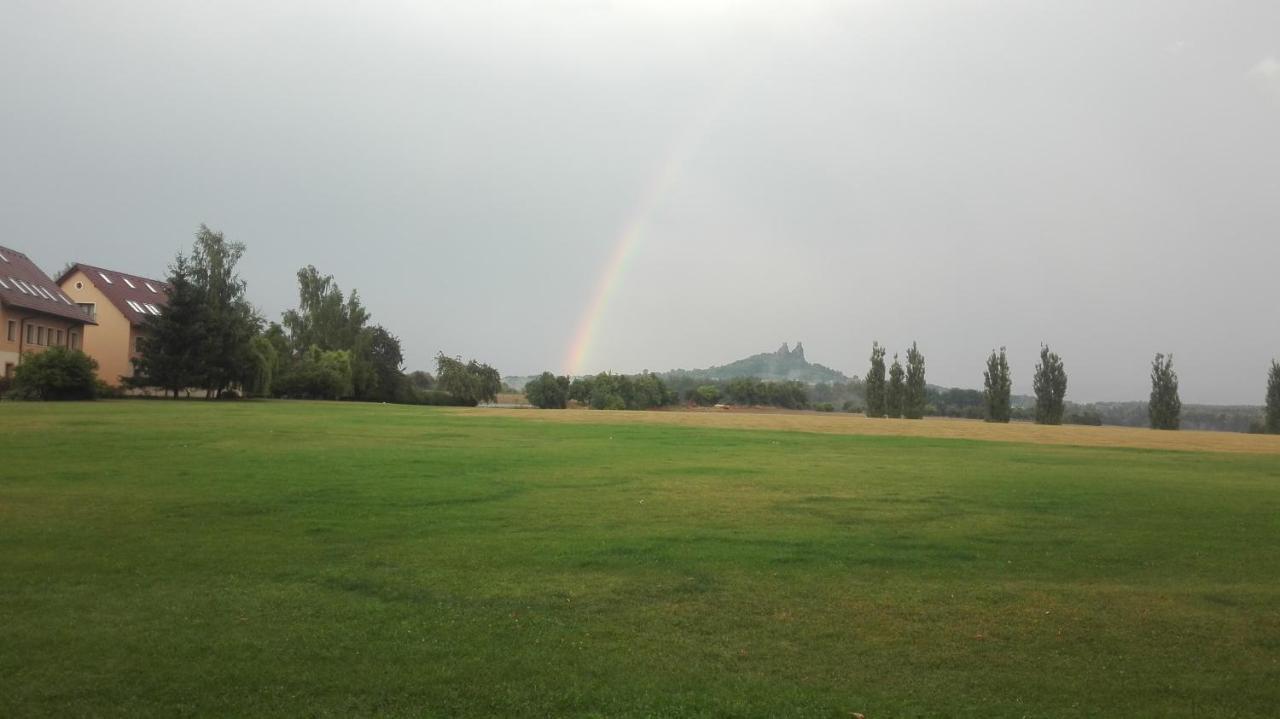Resort Cesky Raj Troskovice ภายนอก รูปภาพ
